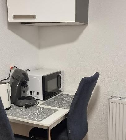 Waterfalls Apartment 3 トリベルク エクステリア 写真